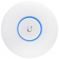 Точка доступа UBIQUITI Wi-Fi, 2.4/5 ГГц, стандарт Wi-Fi: 802.11ac, максимальная скорость: 1167 Мбит/с, 1000 Мбит/с (UAP-AC-LITE)