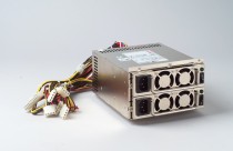 Блок питания серверный ADVANTECH 400 Вт, ATX, напряжение DC на выходе: -5 В, -12 В, +5 В, +12 В, +3.3 В, +5 В SB, вход: 100 ... 240 В, 2 модуля питания (RPS-400ATX-ZE)